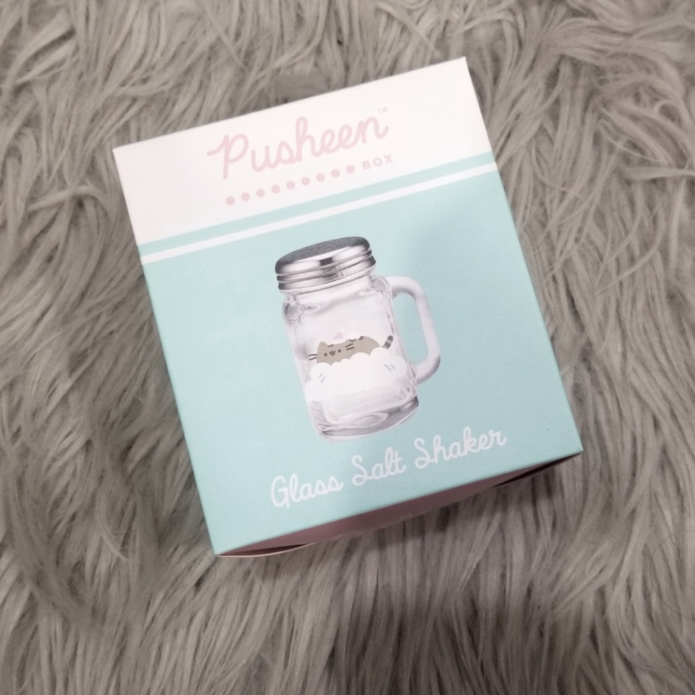 Pusheen Box Exclusive Glass Salt Shaker Winter 2021